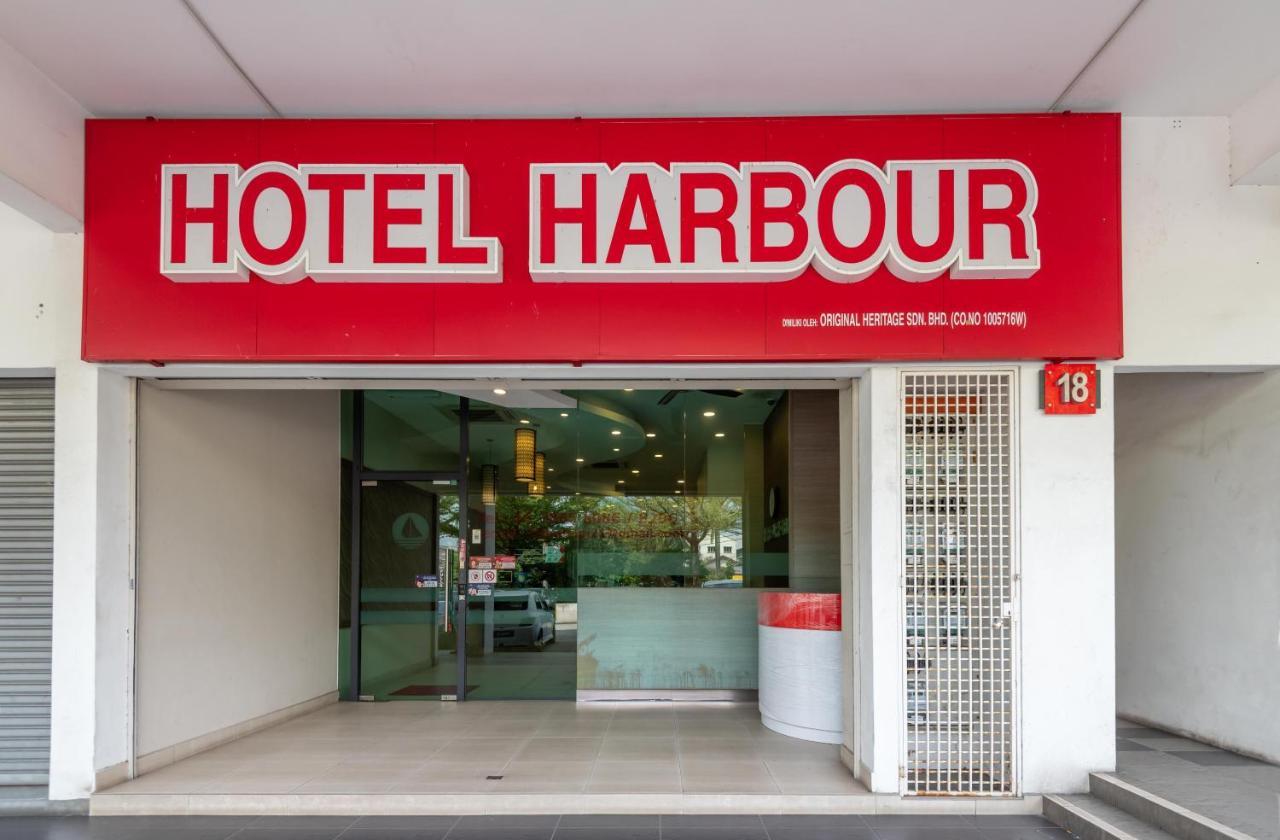 Harbour Hotel Petaling Jaya Buitenkant foto